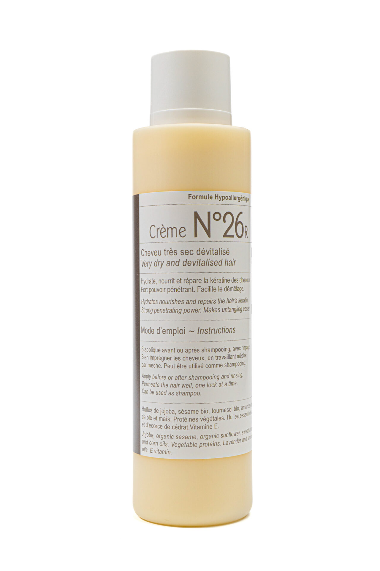 Bottle of Crème n°26R Clauderer, repairs and moisturises hair keratin