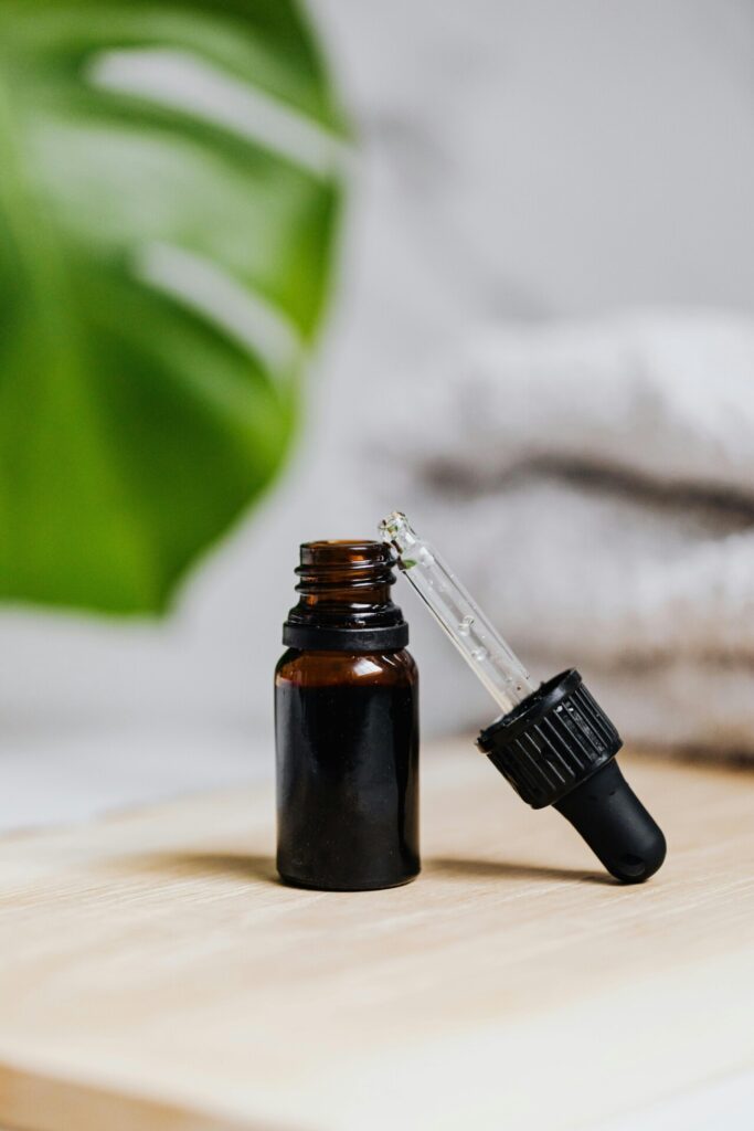 Vegetable oils vs essential oils: which are really good for your hair? 8