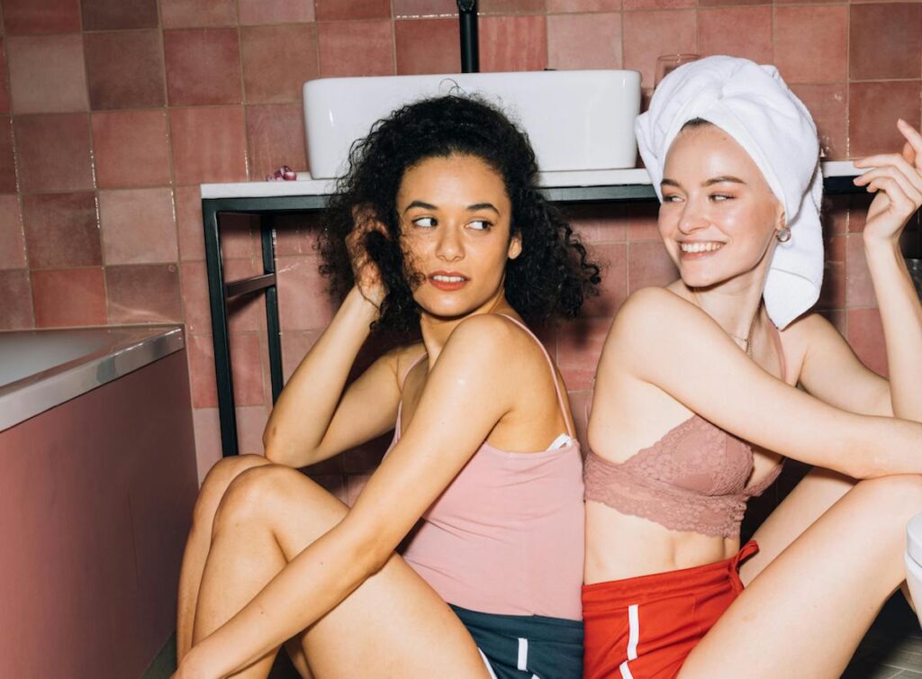 Good or bad idea to use conditioner on dry hair?